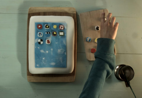 Oči by jedly: Narozeninový dort ala tablet