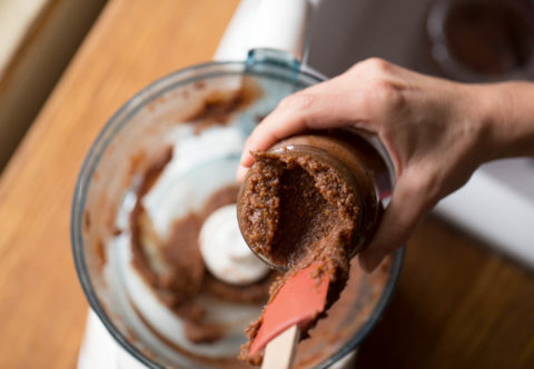 Domácí oříšková pomazánka