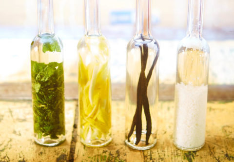 Domácí bylinné extrakty