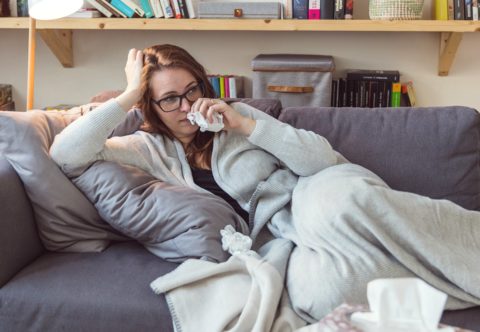 7 vyzkoušených tipů, jak na zákeřnou rýmičku, s komentářem lékaře