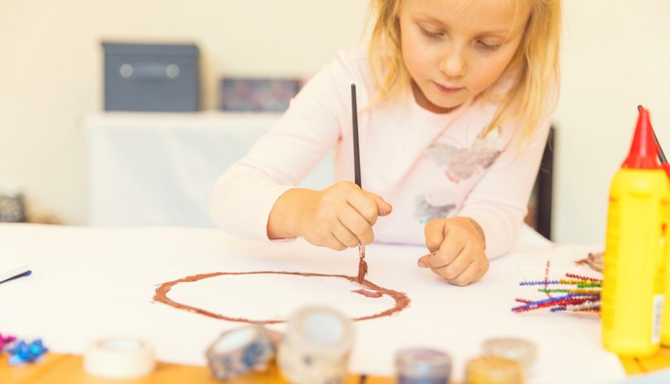 O dětské kreativitě a dvou přístupech k malování