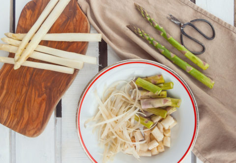 Podlehněte chřestu. Tři recepty beze zbytků, které si zamilujete