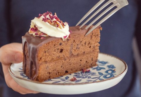 Recept na kávový dort inspirovaný vídeňským sachrem