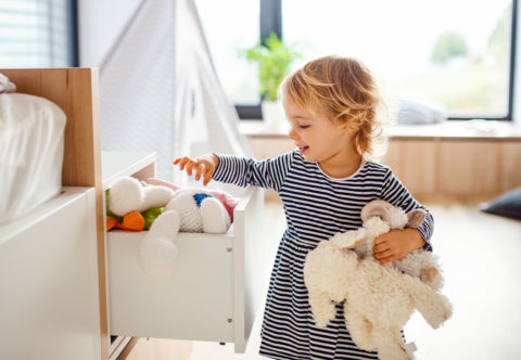 Zapojte děti do domácích prací hravě! Tipy na nastavování pravidel