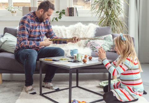 Jak uplést pomlázku, když jste úplný levák a děláte to poprvé