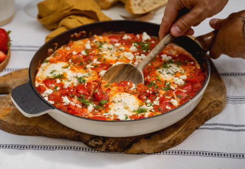 Líná snídaně, která se protáhne přes oběd do odpoledne. Návod na dokonalý brunch