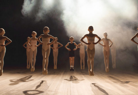 Chce váš syn chodit na balet, ale vy se na to moc netváříte? #BoysDanceToo!