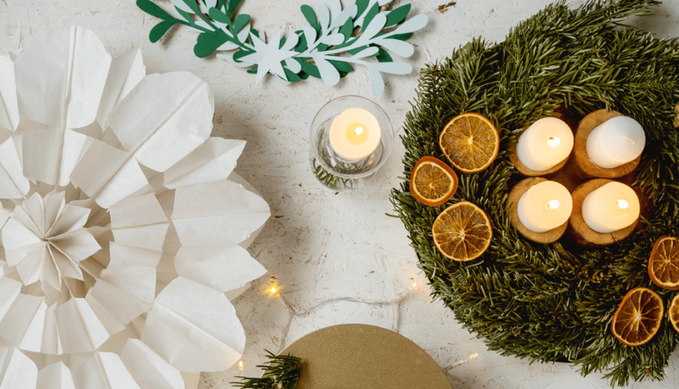 Návody na 3 snadné vánoční dekorace za pár korun, které stihnete i na poslední chvíli