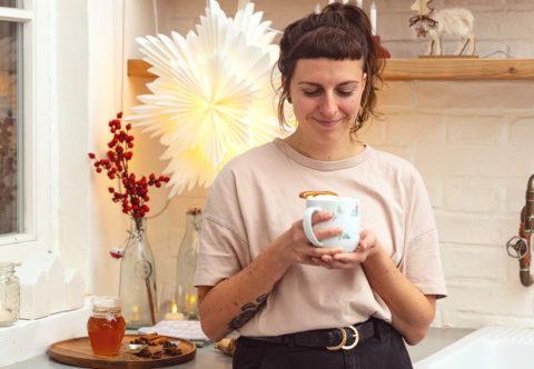 Můj vylepšený recept na perníčkové latte: Karamelová šlehačka a koření s chutí adventu