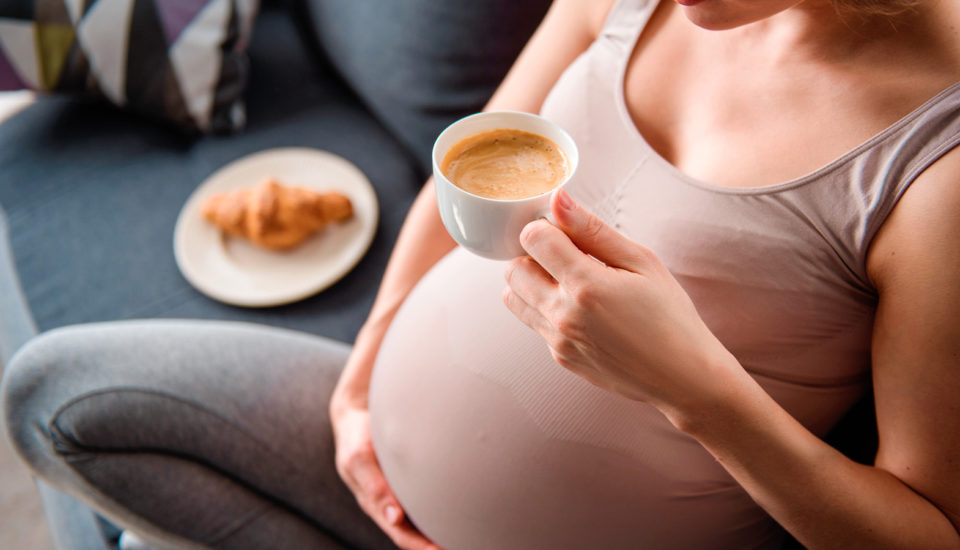 Kávy jsem se nevzdala ani v těhotenství, dodržovala jsem však několik pravidel