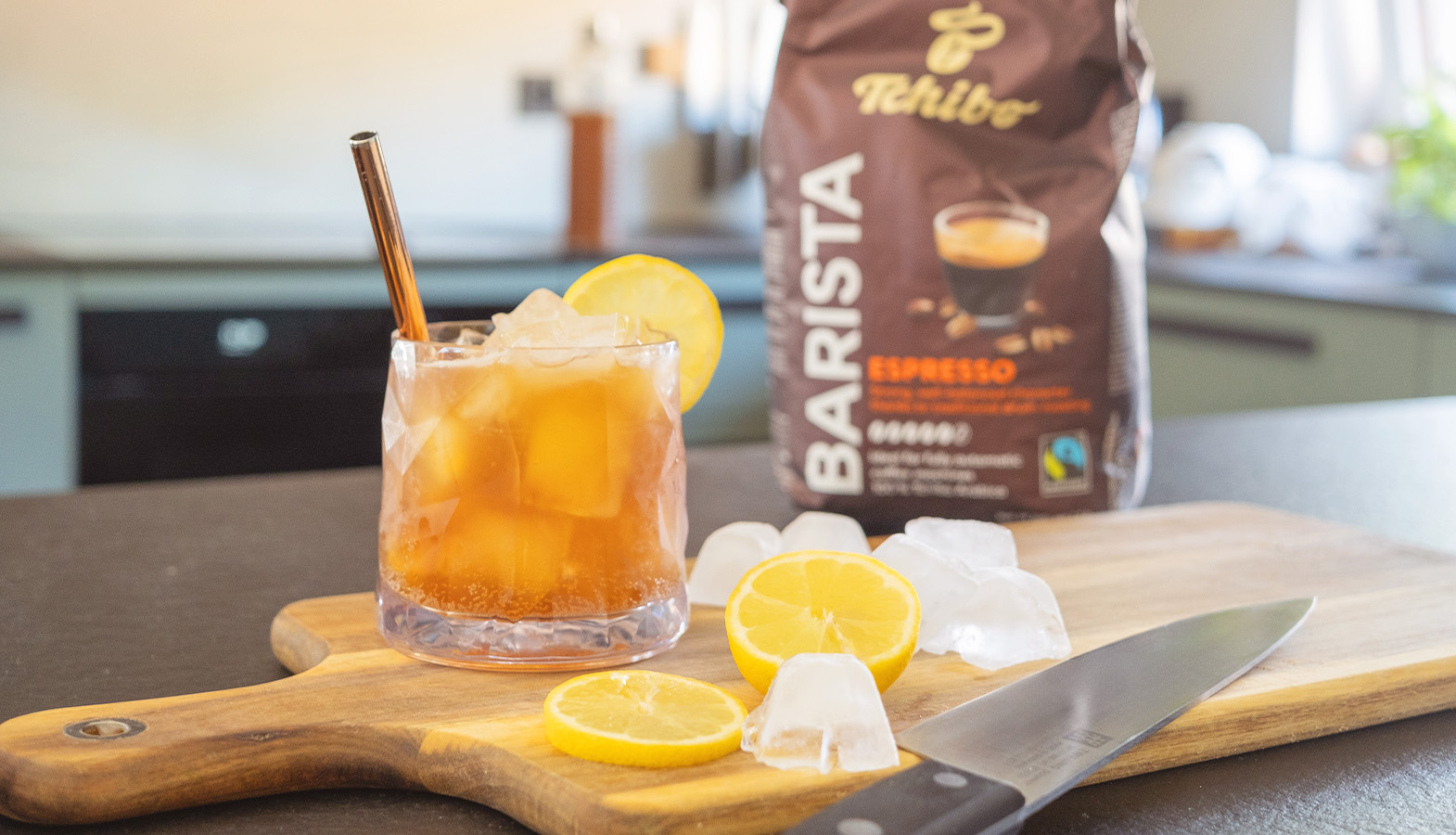 kávová kombucha tchibo