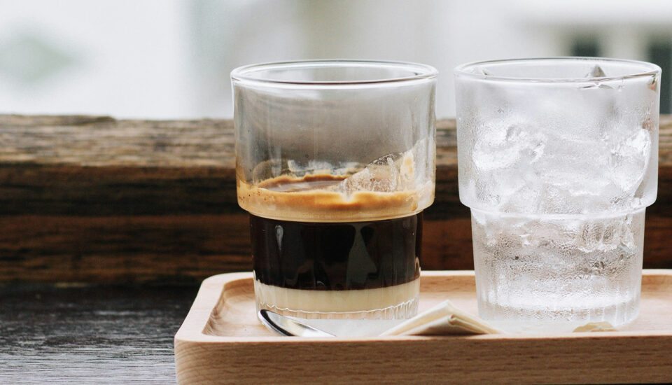 Sladší už to být nemůže: recept na vietnamskou kávu s kondenzovaným mlékem