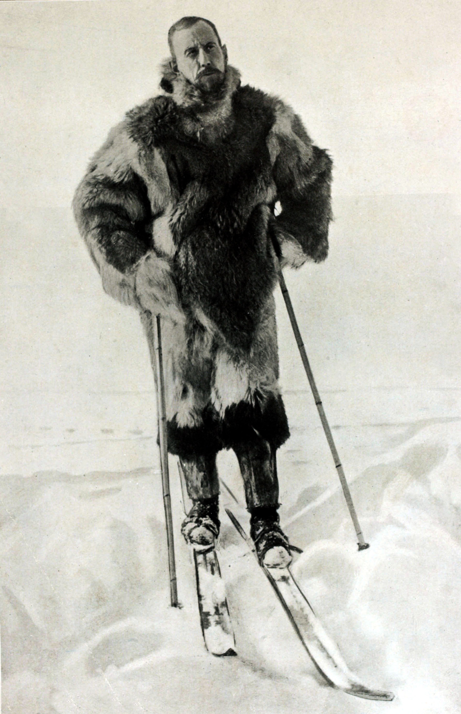 Arctic Exploration, Personalities, pic: circa 1911, Captain Roald Amundsen, (1872-1928) Norwegian explorer the first man to navigate the North west Passage and to reach the South Pole (Photo by Bob Thomas/Popperfoto/Getty Images)
